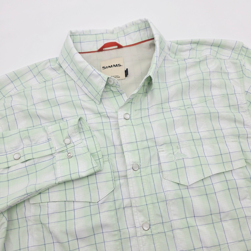 Simms Mens Medium Vented Pearl Snap Fishing Shirt Green Plaid Long Sleeve